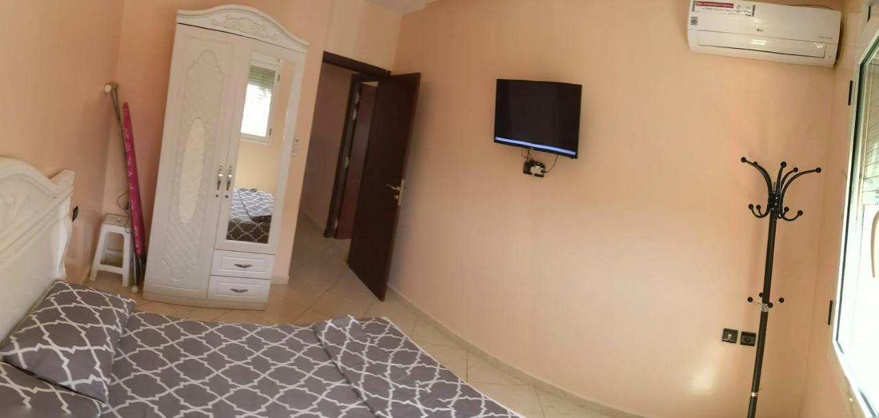 Family Appart Hotel เกนิตรา ภายนอก รูปภาพ